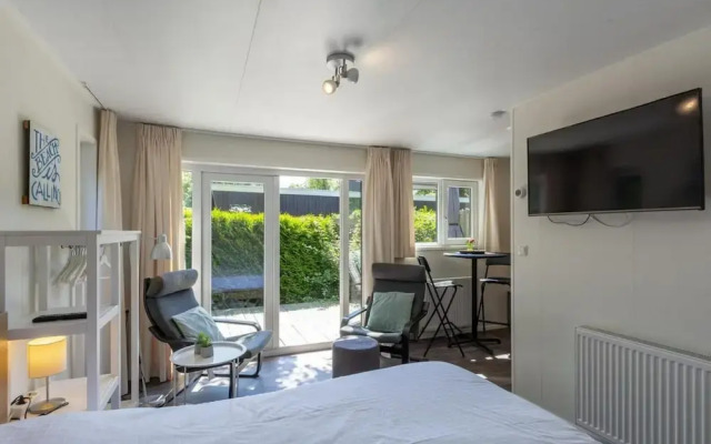 Beautiful Detached Holiday Home in Park