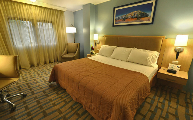 Grand Hotel Guayaquil, Ascend Hotel Collection