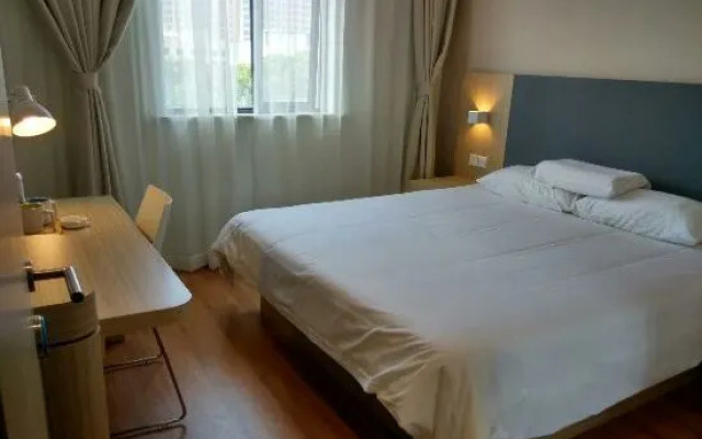 sholl Hotel (Shanghai Safari Park)