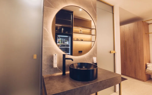 Tri lučke hotel & restaurant