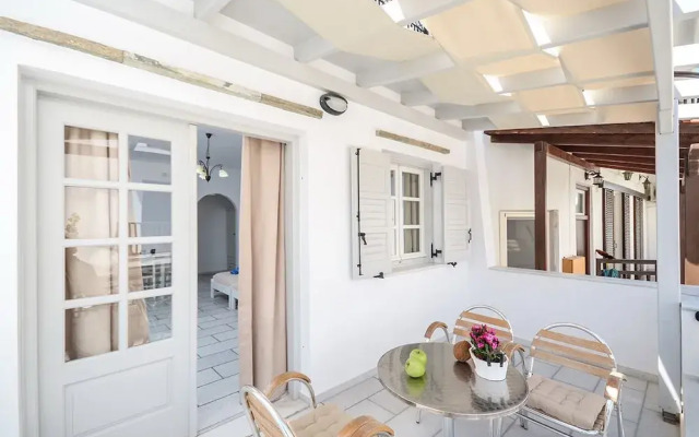 Naxos Dream Calypso Studios