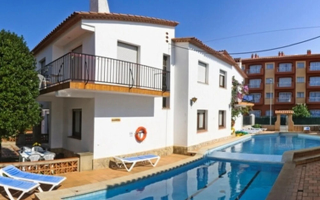 AP Costas - Villa Piscis