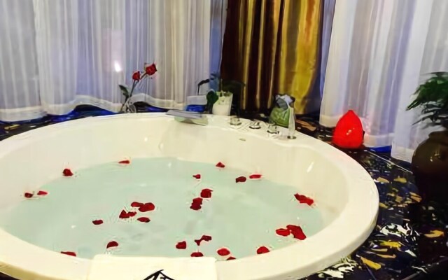 Lijin Holiday Hotel