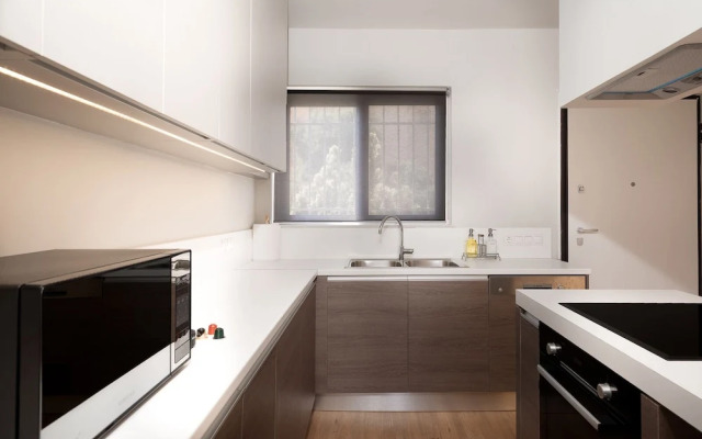 Blue Avra by A&D Properties