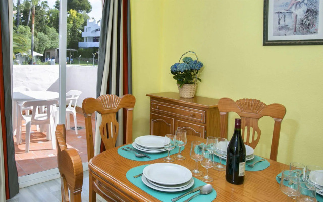 Apartamentos Ona Campanario