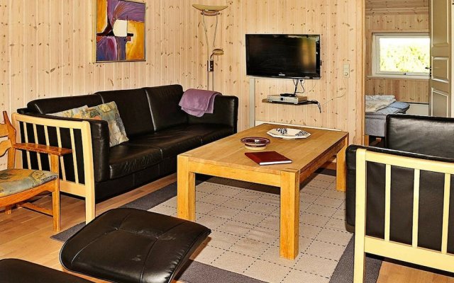 6 Person Holiday Home in Ansager