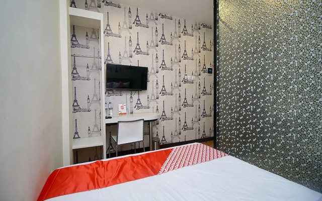 OYO 1726 Bed & Breakfast Inn