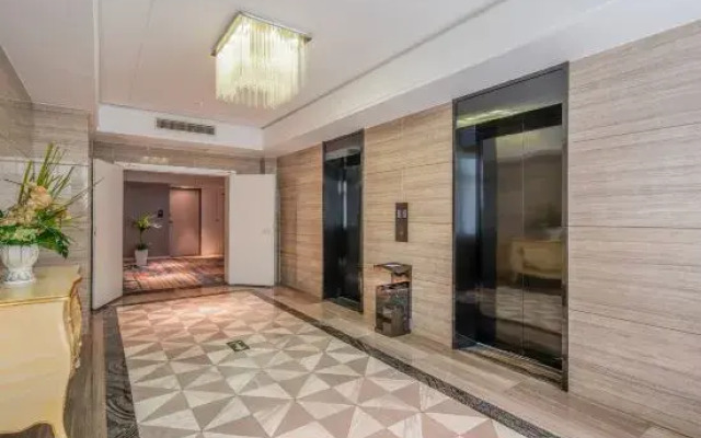 Rezen Select Hotel (Taizhou Linhai Duqiao Baolong Square)