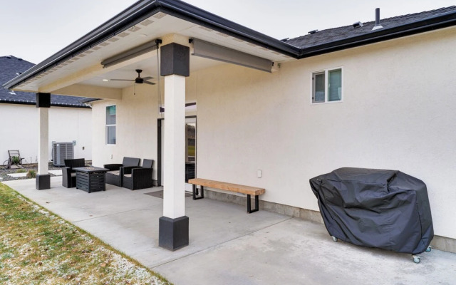 Pasco Studio Vacation Rental w/ Private Patio!