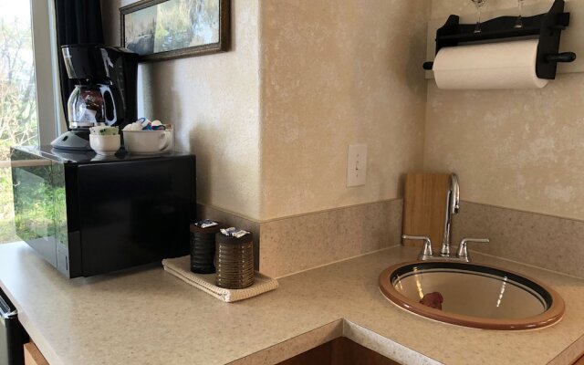 Wheeler on the Bay Lodge & Marina