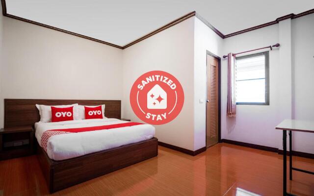 OYO 836 PK Residence