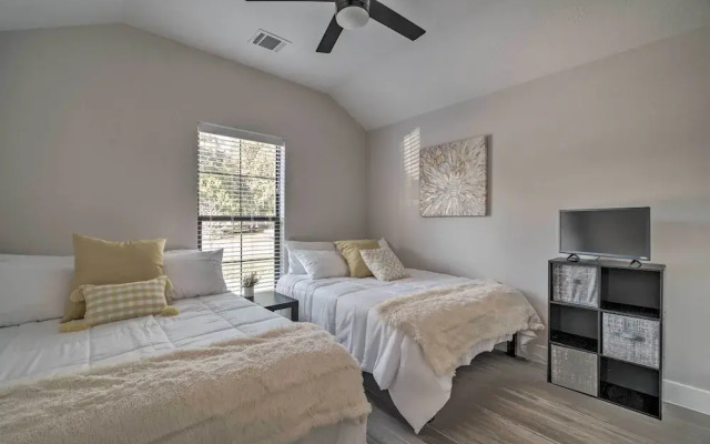 Well-appointed Montgomery Home w/ Fenced Yard