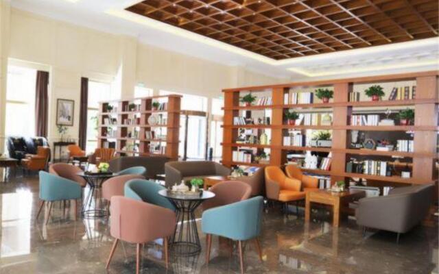 James Joyoe Coffetel  Hotel Binzhou Zhanhua Bus Station