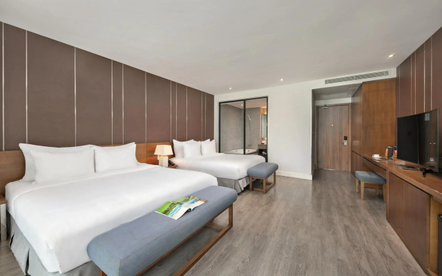 Avora Hotel