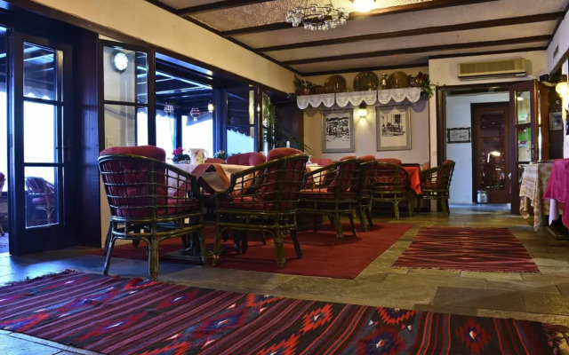 Maistrali Hotel