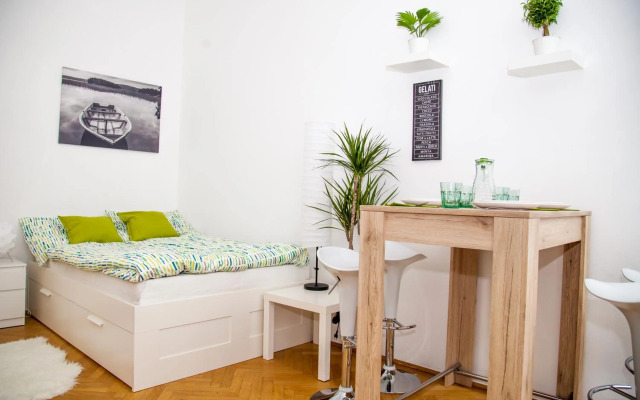 Apartment - Karmarschgasse