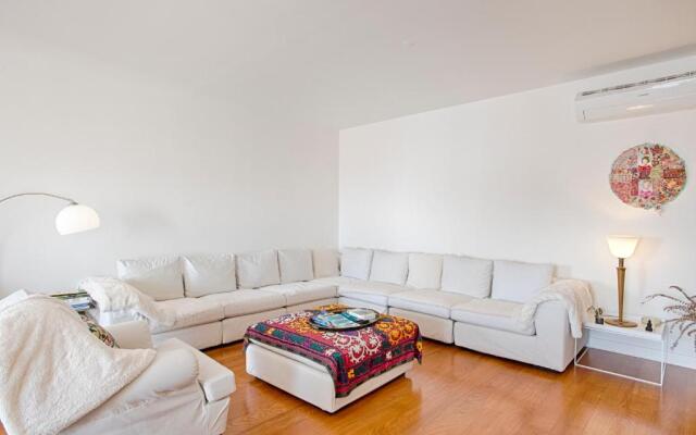 Libest Chiado 1 - Largo do Carmo