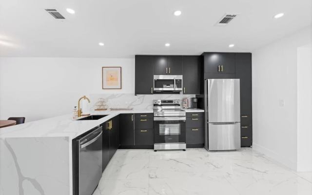 Luxury poolside paradise