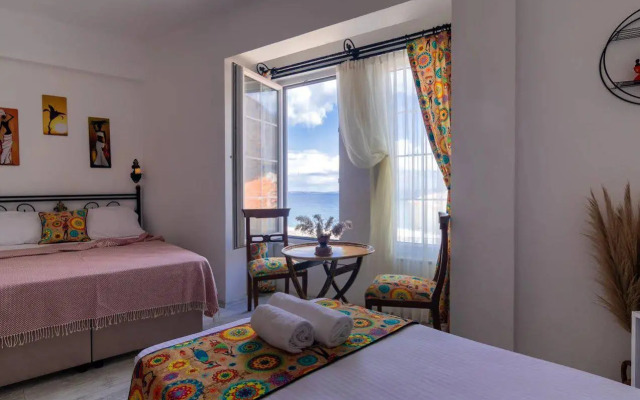 e2 Deniz Otel