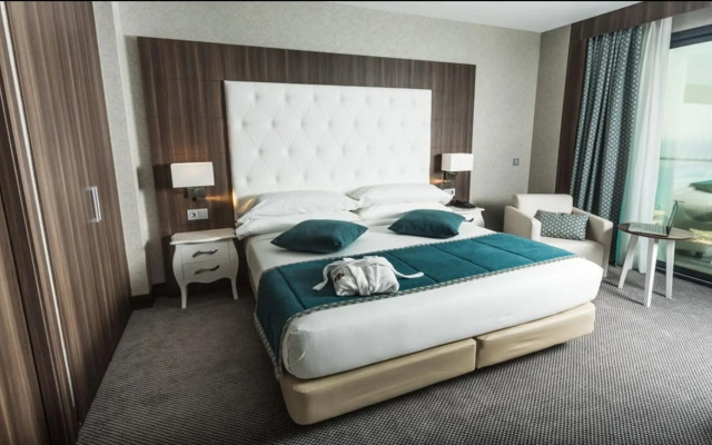 Az Hotel Montana