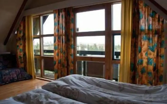 Reykjavik Peace Center - Guesthouse