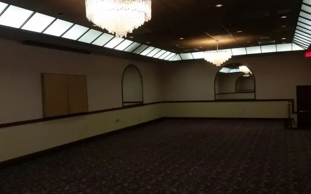 Howard Johnson Grand Forks Nd