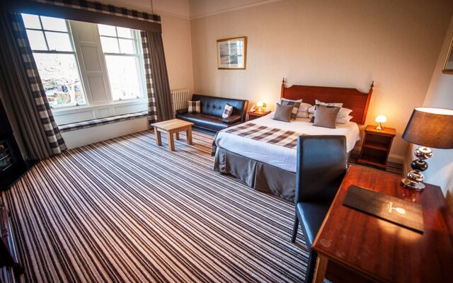 Savoy Park Hotel