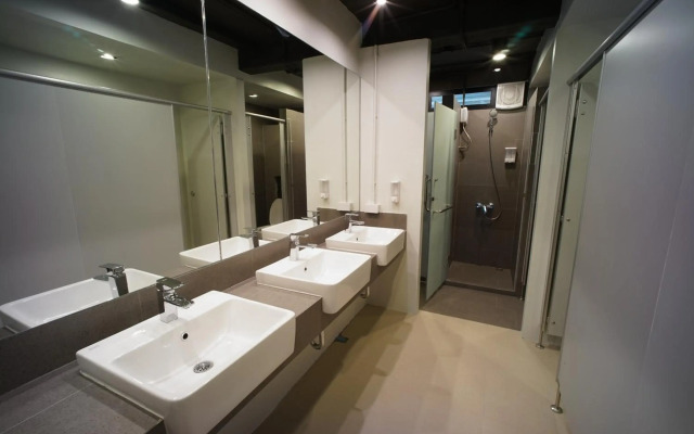 BRB Hostel Bangkok Silom