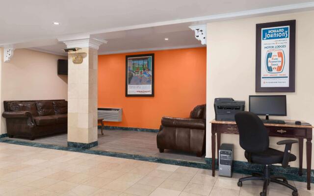 SureStay Plus by Best Western Windsor