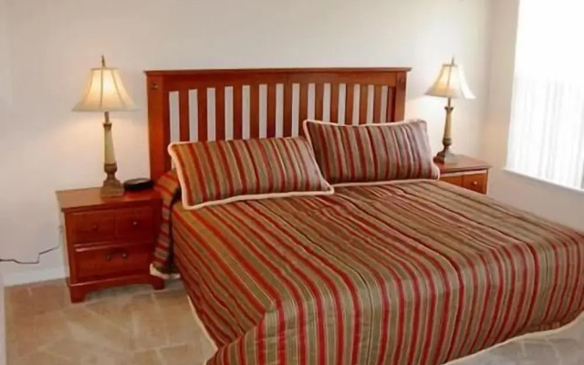 559 Sandy Ridge House 4 Bedroom by Florida Star