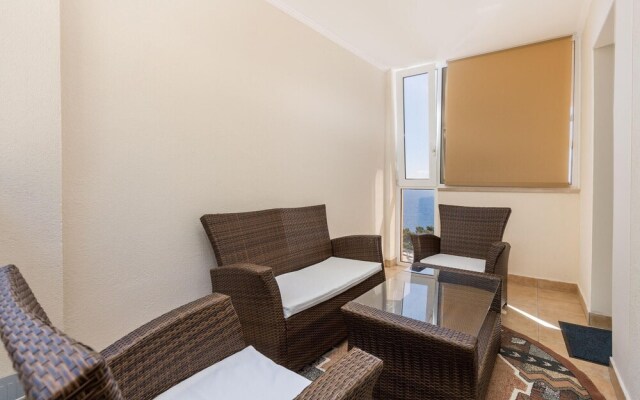 Beautiful Apartment in Opatija With Wifi and 2 Bedrooms
