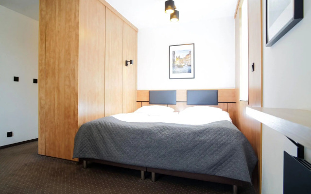 Warsaw - Apartments Apartamenty Sadyba