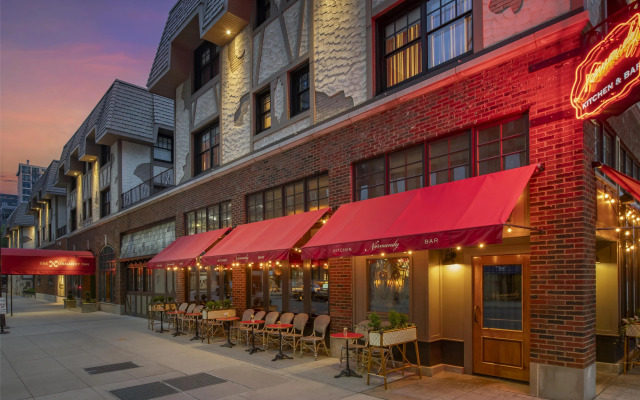 Best Western Plus The Normandy Inn & Suites