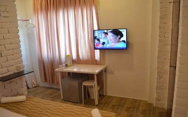 M Motel Meru