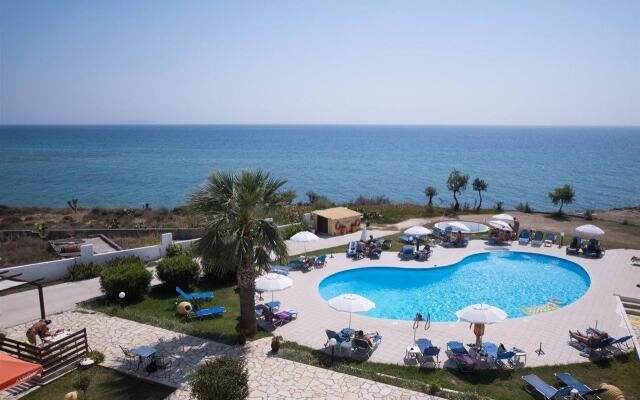 Ananias Hotel