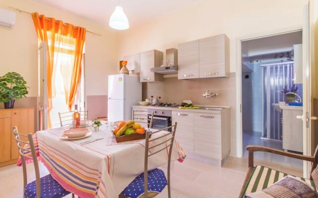 Casa Lory 2 near the sea