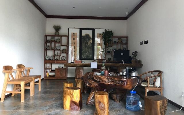 Da Li Ling Hai Xiang Yue Inn