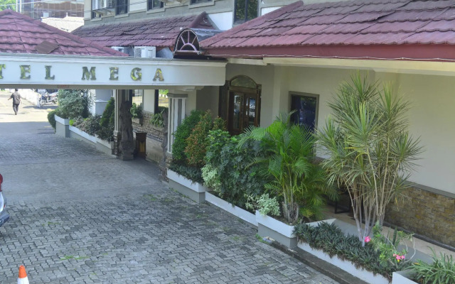 Hotel Mega Proklamasi