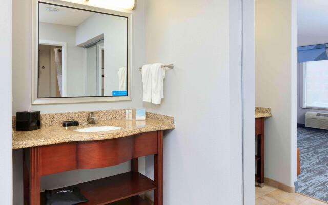 Hampton Inn & Suites Dallas-Arlington-South