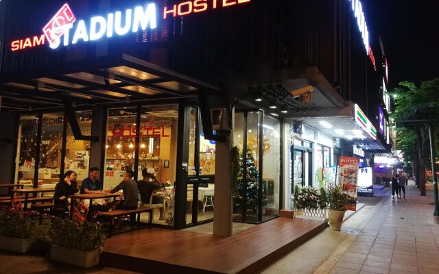 Siam Stadium Hostel