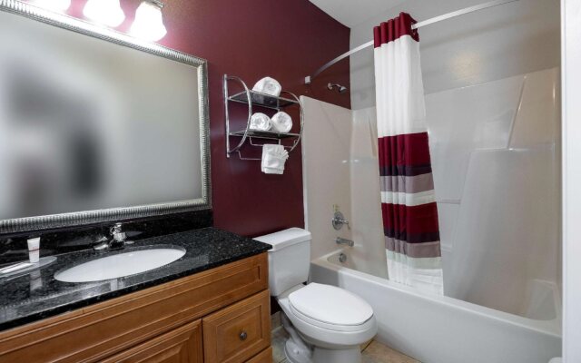 Red Roof Inn & Suites Wilson