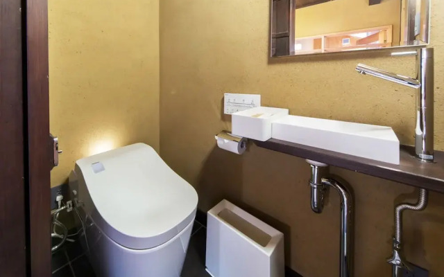 Tomonoura Shiomachi Hotel Roya