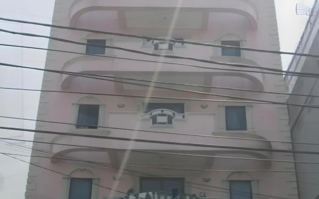 Hotel Lautze Indah