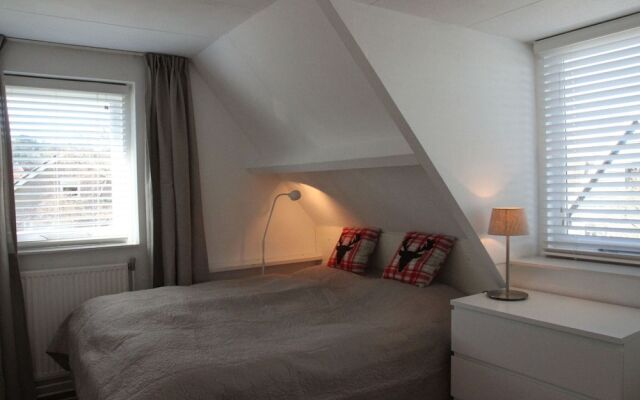 Groet Villa Stay With Garden Views