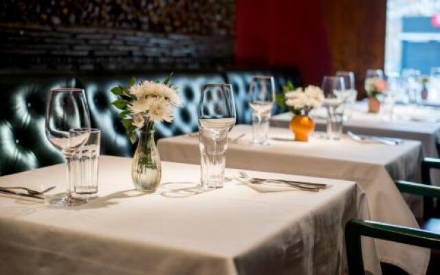 Lanterna Rooms City Center