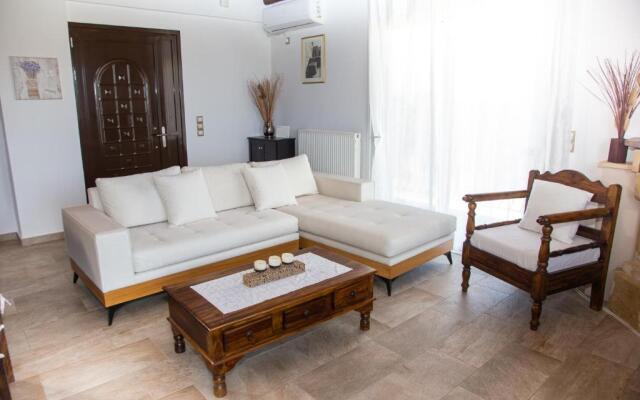 Mylos House with sea view