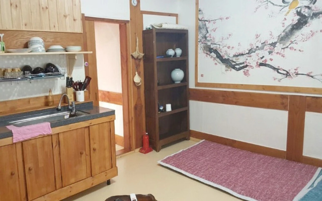 Yangpyeong Jangsu Village Hanok Stay