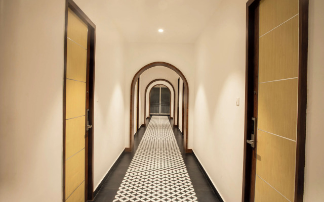 Pondy Heights - Suites and Studios