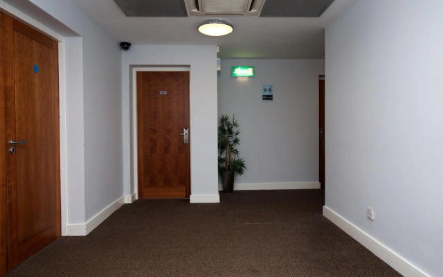 International Inn - Hostel