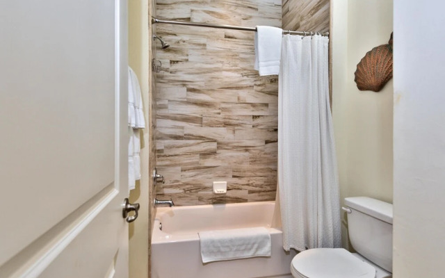 Amalfi 3 Bedroom Home by NFVH